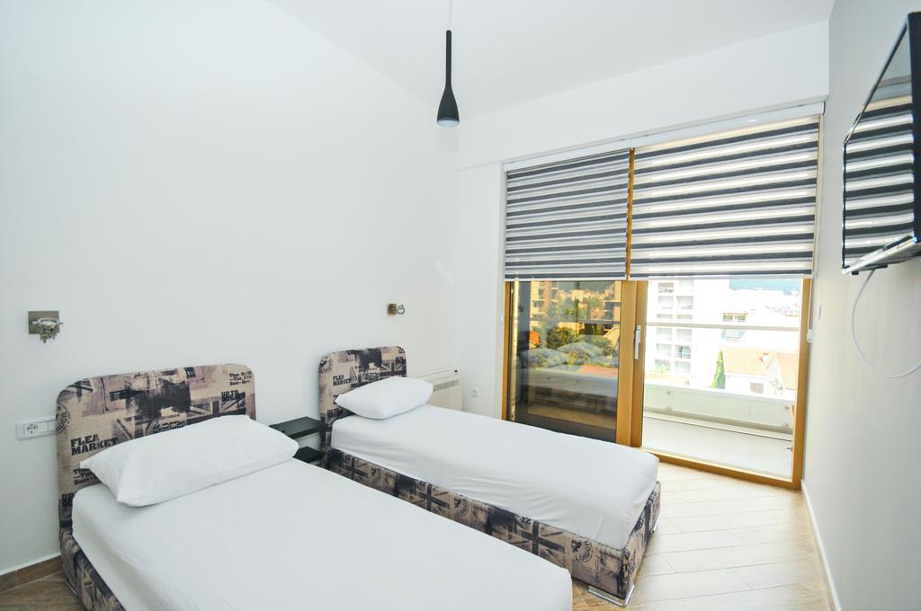 Sea Breeze Lux Apartments Budva Exteriér fotografie