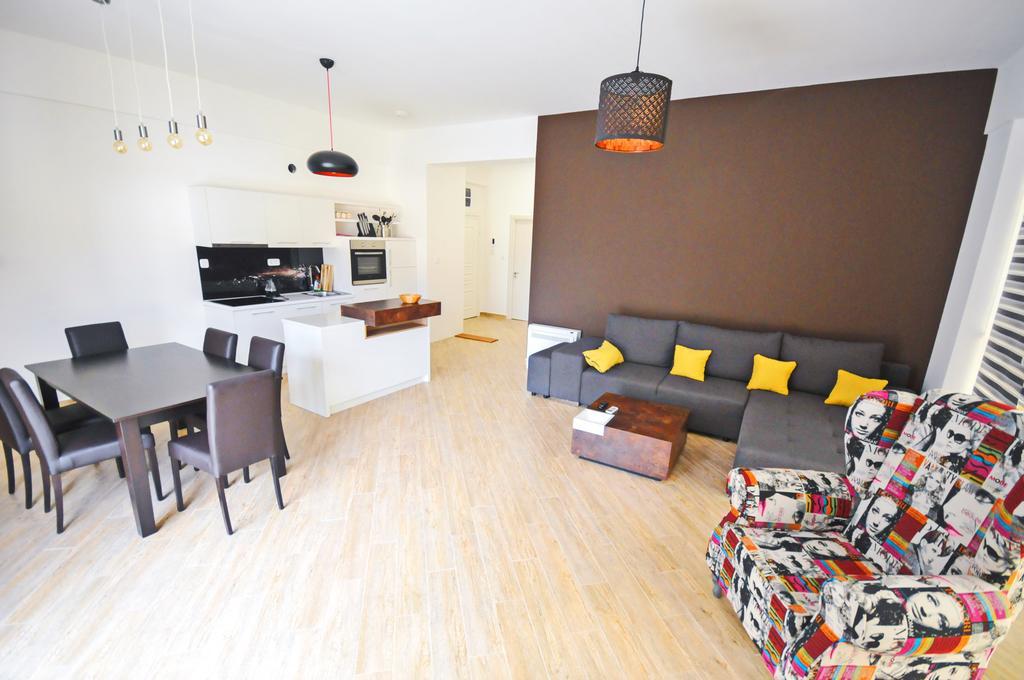 Sea Breeze Lux Apartments Budva Exteriér fotografie