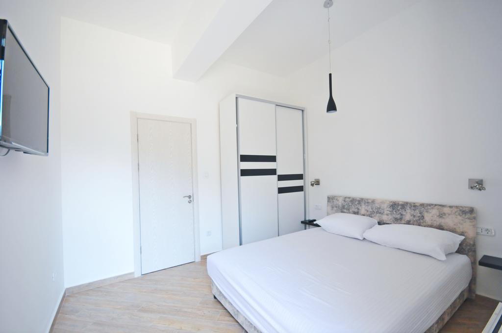 Sea Breeze Lux Apartments Budva Exteriér fotografie