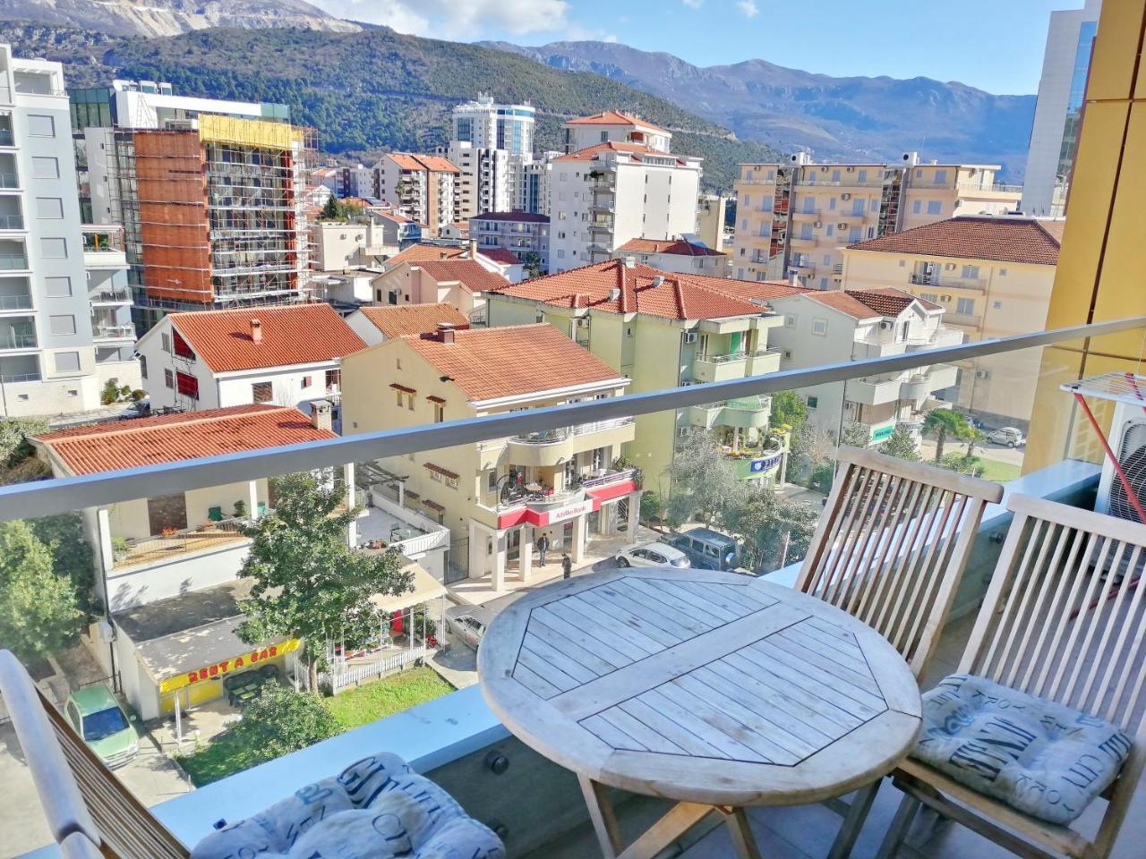 Sea Breeze Lux Apartments Budva Exteriér fotografie